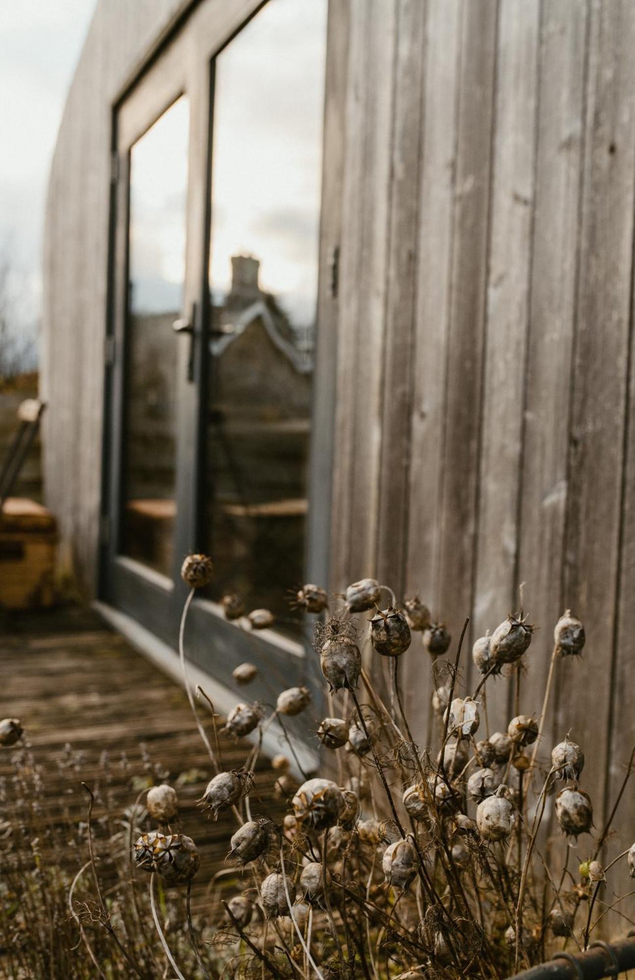 Two Unique Cabins Wrapped In Beautiful Welsh Scenery Presteigne Buitenkant foto